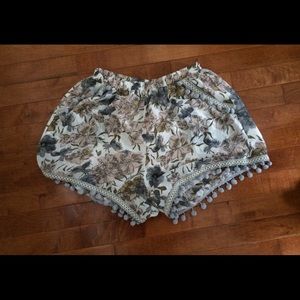 Floral shorts new with tag